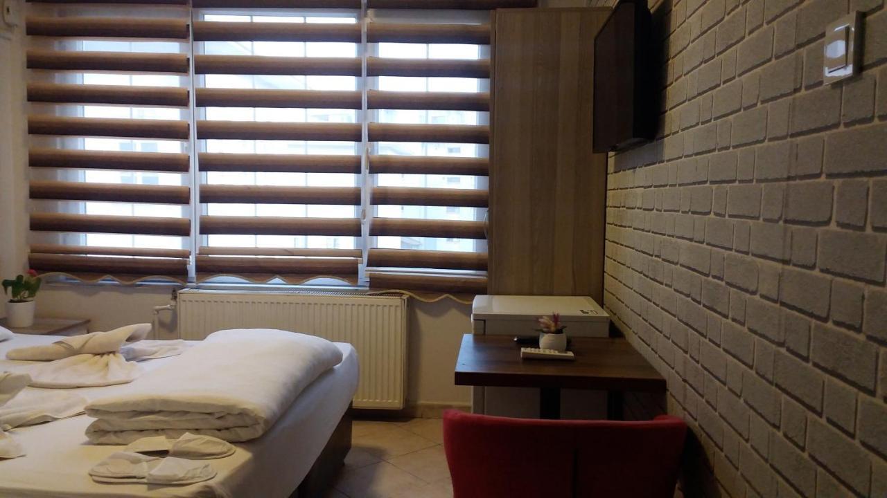 Hotel Kiwi イスタンブール エクステリア 写真