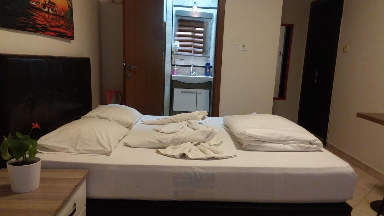Hotel Kiwi イスタンブール エクステリア 写真